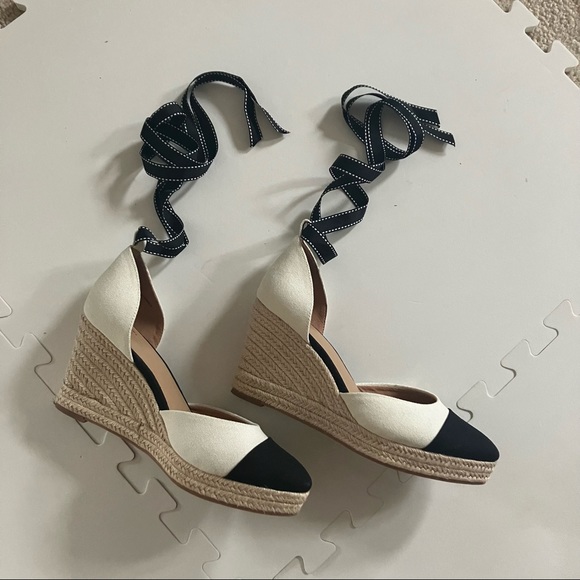 crown & ivy Shoes - Cream & Black Crown Ivy wedges size 8 1/2